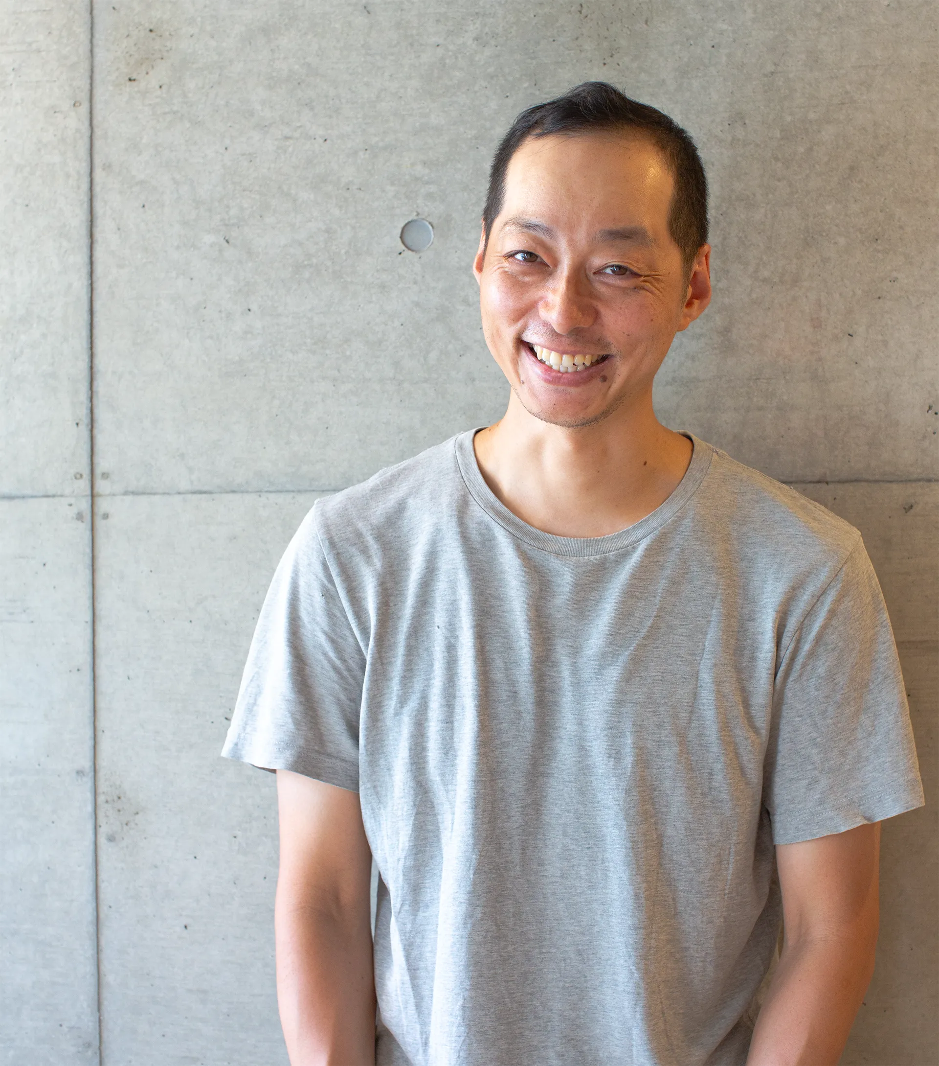 topページのプロフィール写真金谷淳平のハーフアップ
