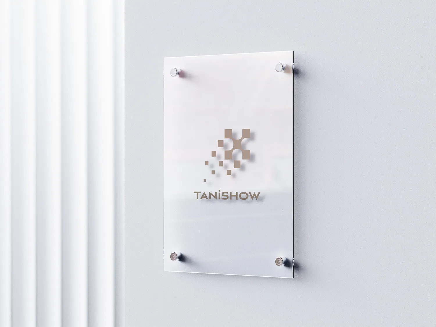 TANiSHOWロゴモックアップ
